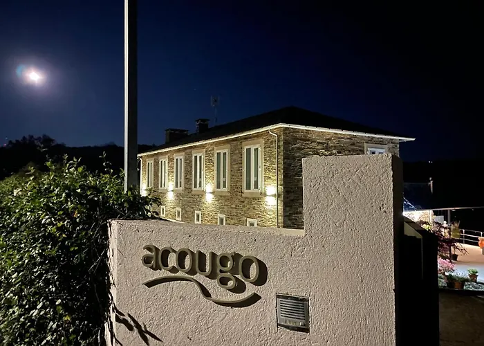 Casa Acougo, 3*