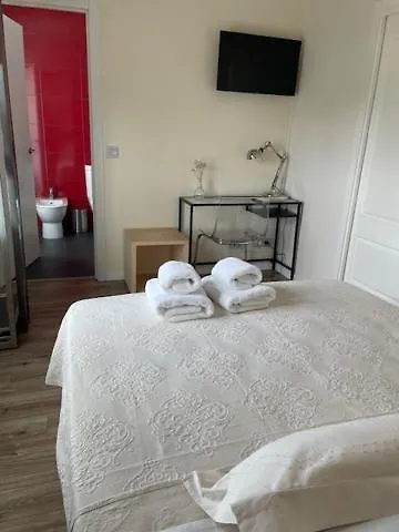 Casa Acougo, 3* 萨里亚